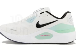 Nike Structure 26