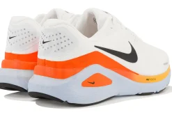 Nike Structure 26