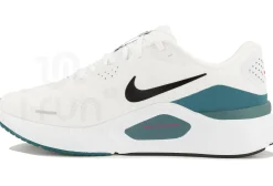 Nike Structure 26