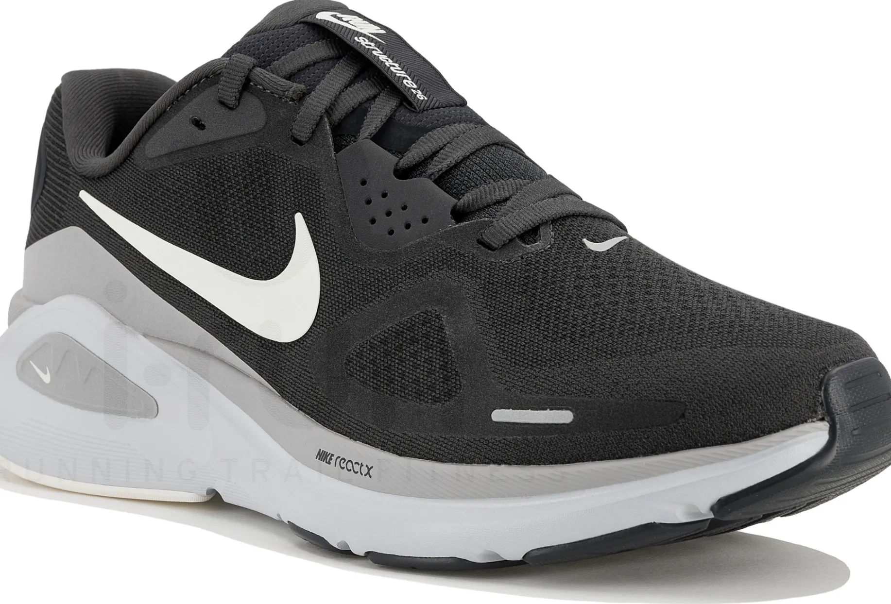 Nike Structure 26