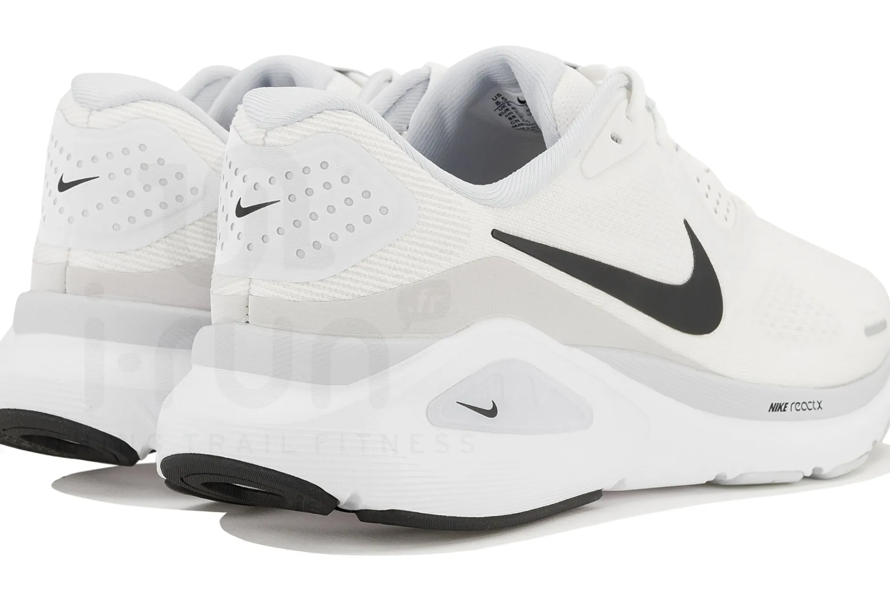 Nike Structure 26