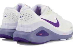 Nike Structure 26