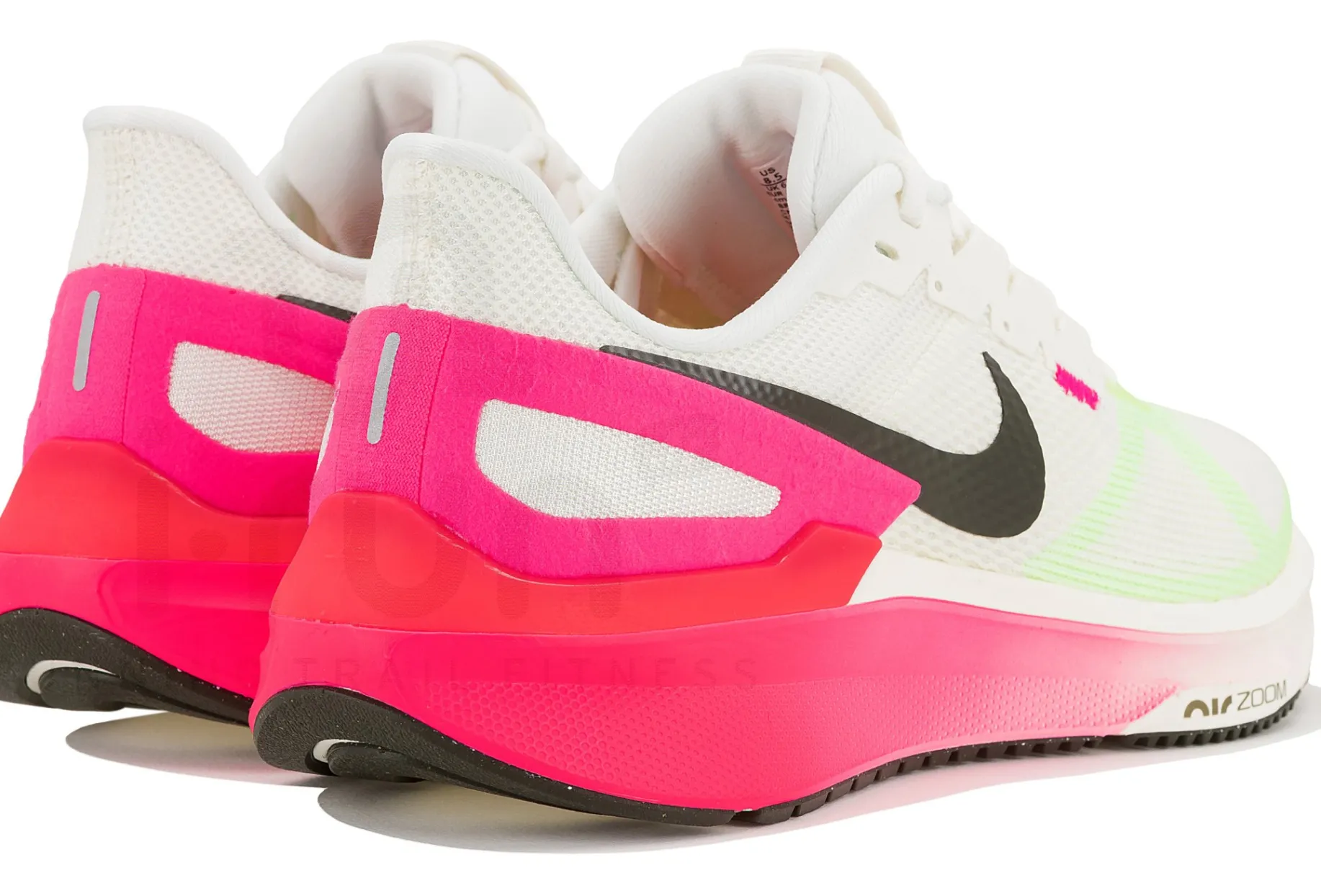 Nike Structure 25