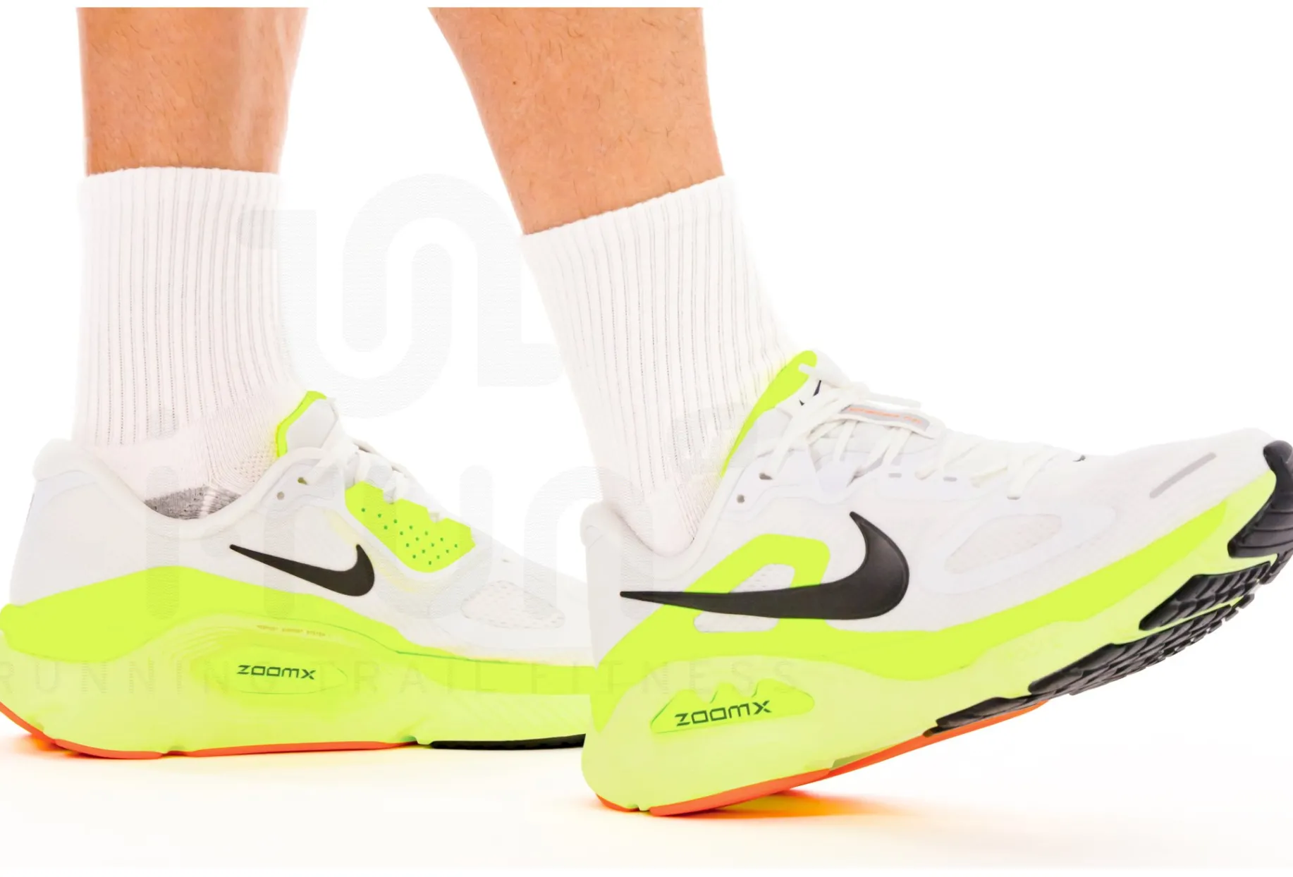 Nike Structure Plus