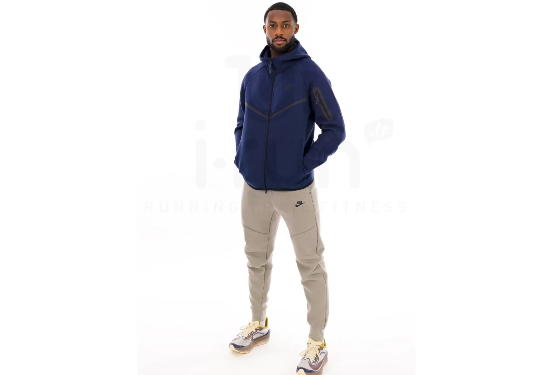Nike Tech Windrunner