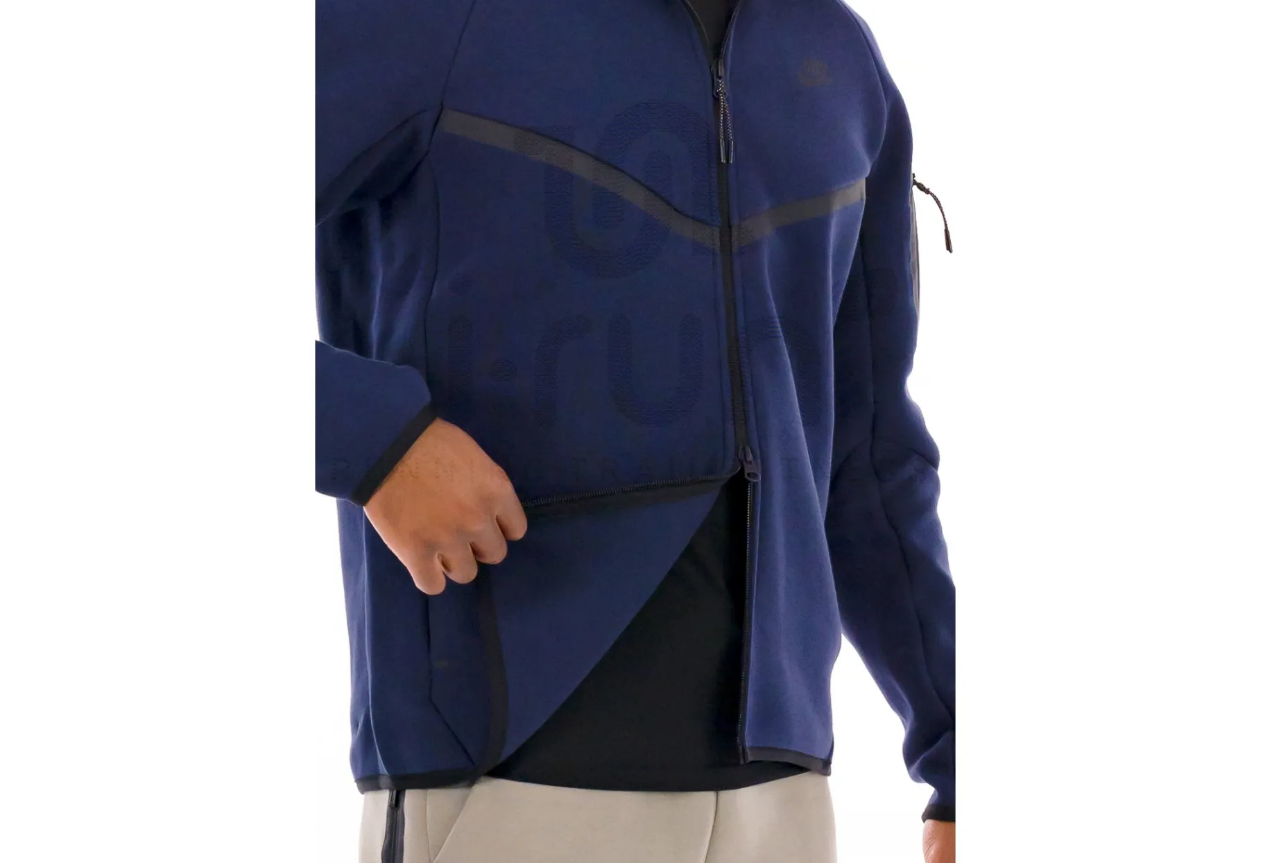 Nike Tech Windrunner