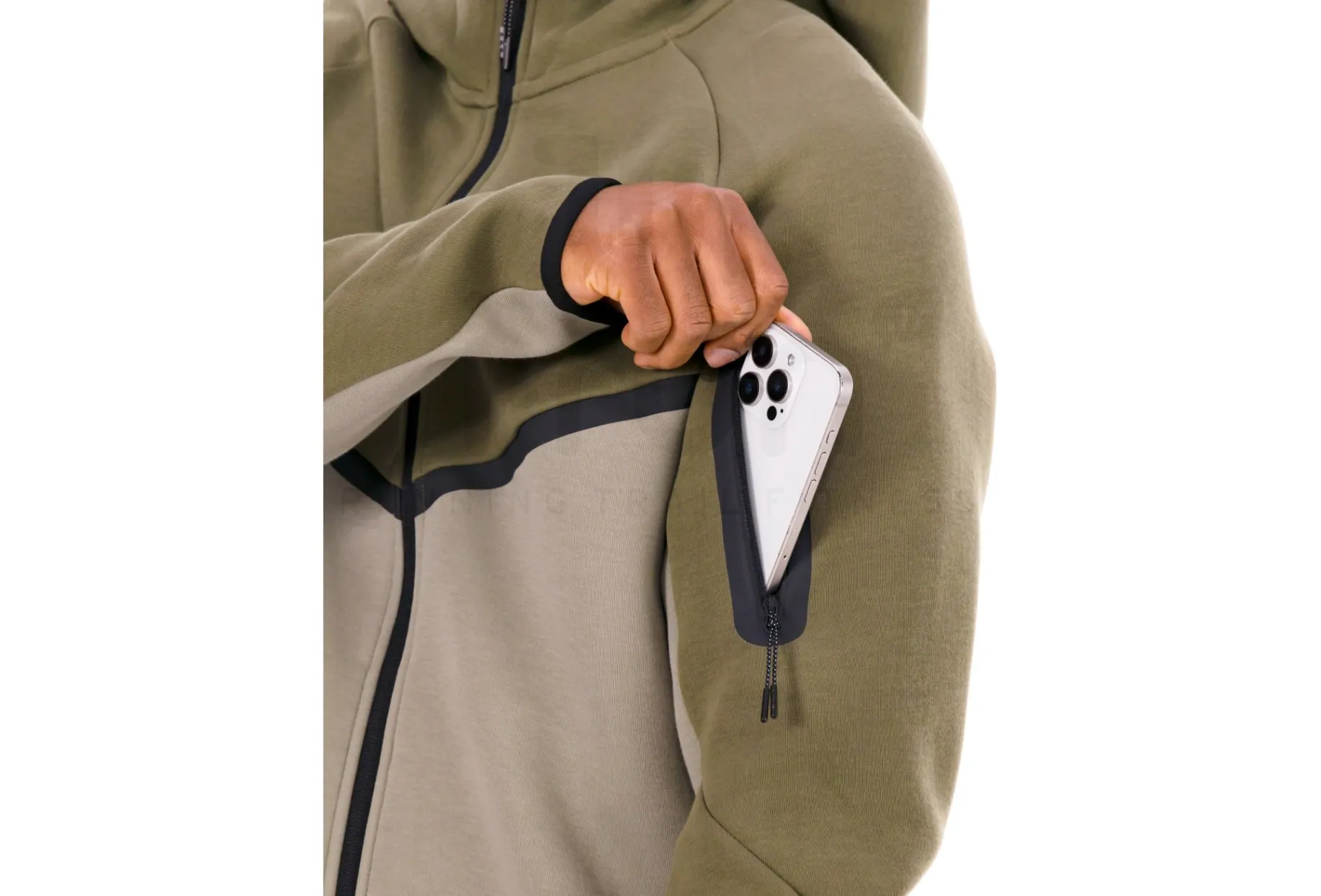 Nike Tech Windrunner