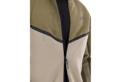 Nike Tech Windrunner