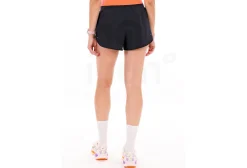 Nike Tempo Flow Swoosh