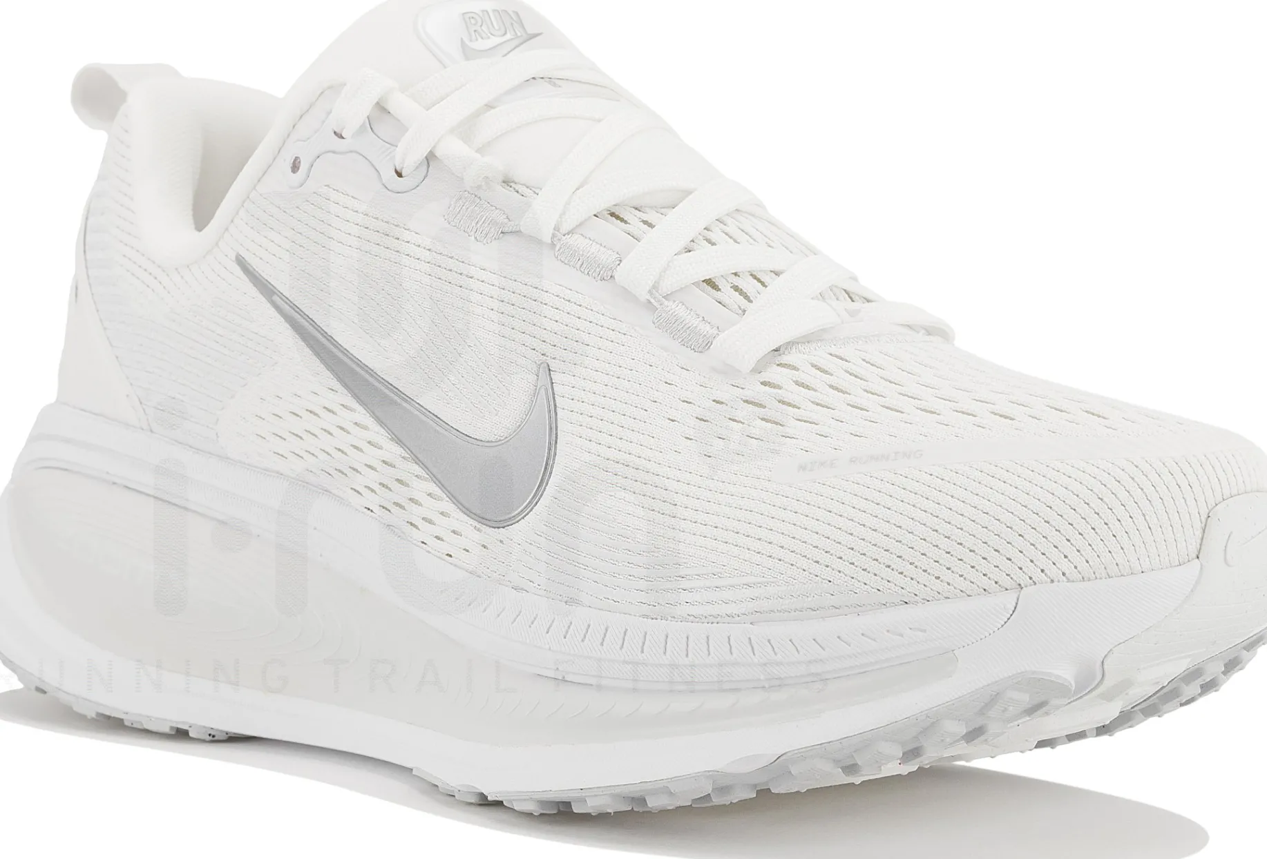 Nike Vomero 18