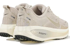 Nike Vomero 18 Light Within 2.0