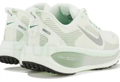 Nike Vomero 18 Match A Mile