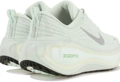 Nike Vomero Plus Match A Mile