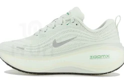 Nike Vomero Plus Match A Mile