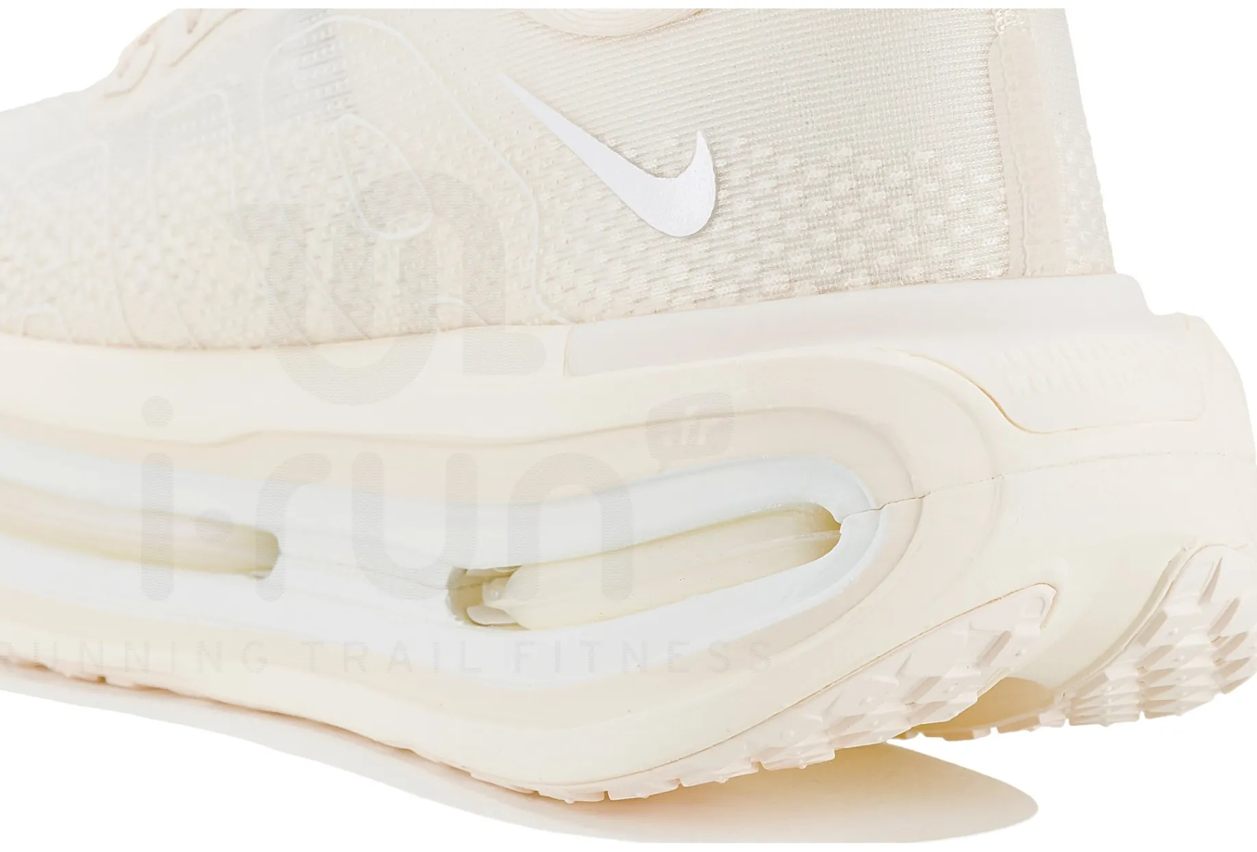 Nike Vomero Premium ESS