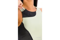 NNormal Trail Crop Top 02