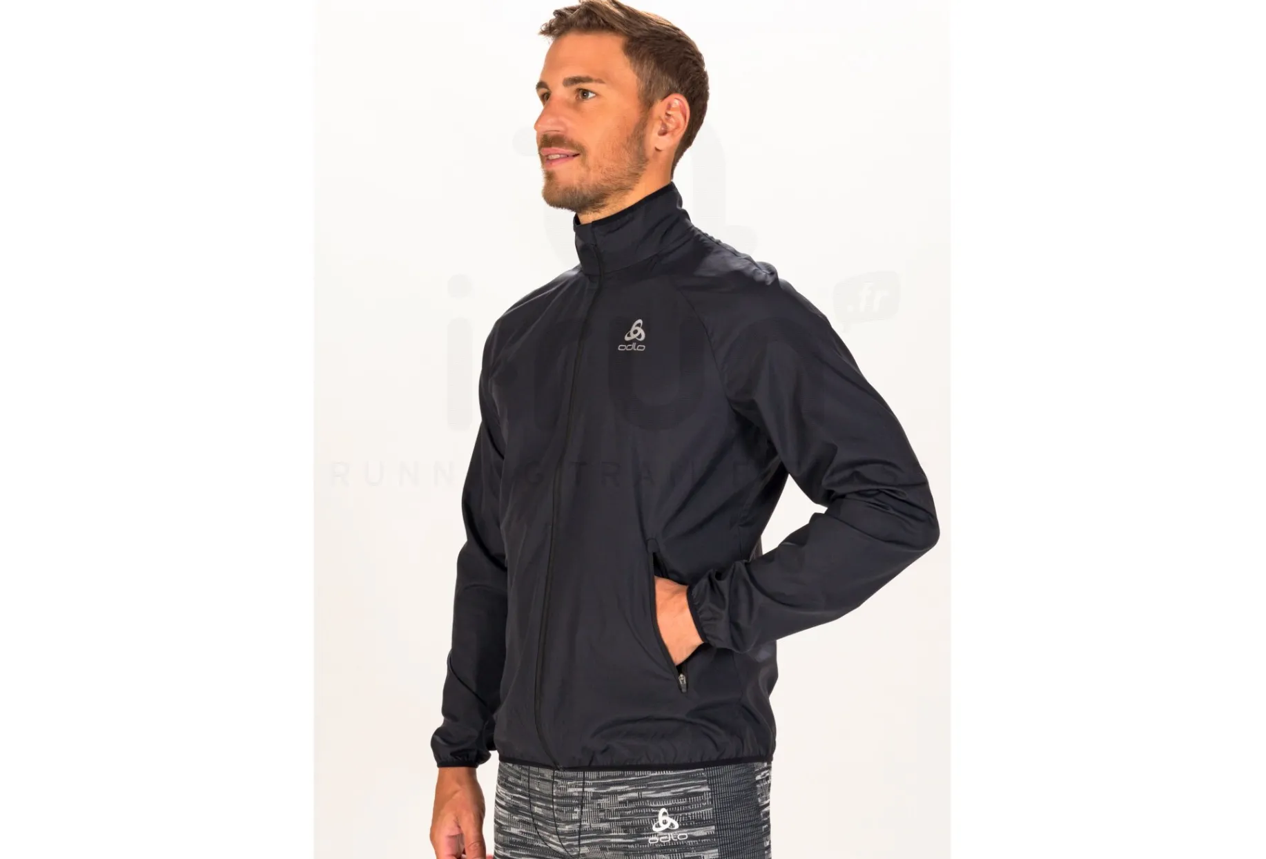 Odlo chaqueta odlo Essential Light ECO