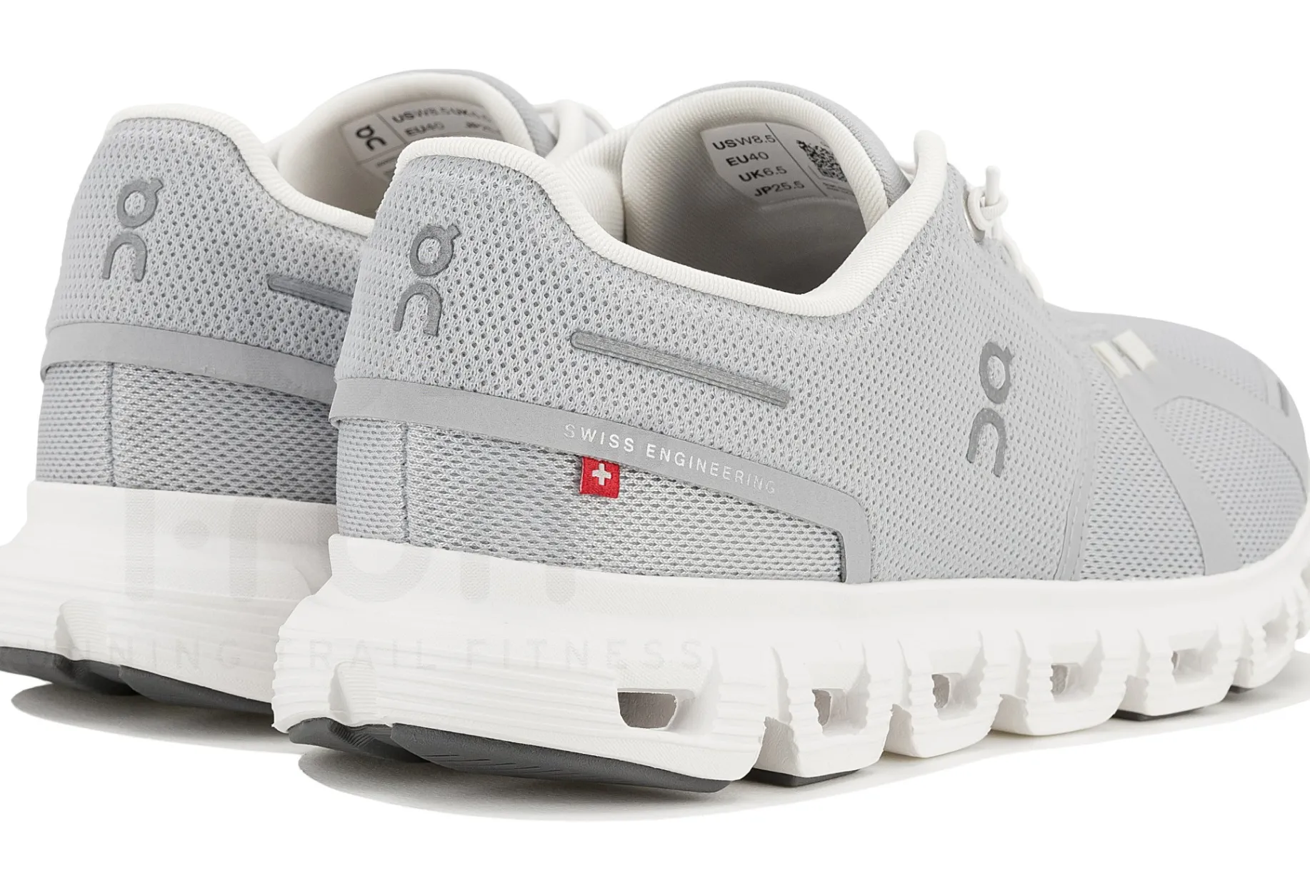 On-Running Cloud 6