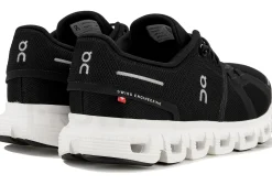 On-Running Cloud 6