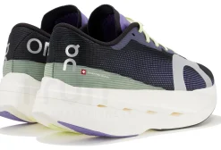 On-Running Cloudboom Volt