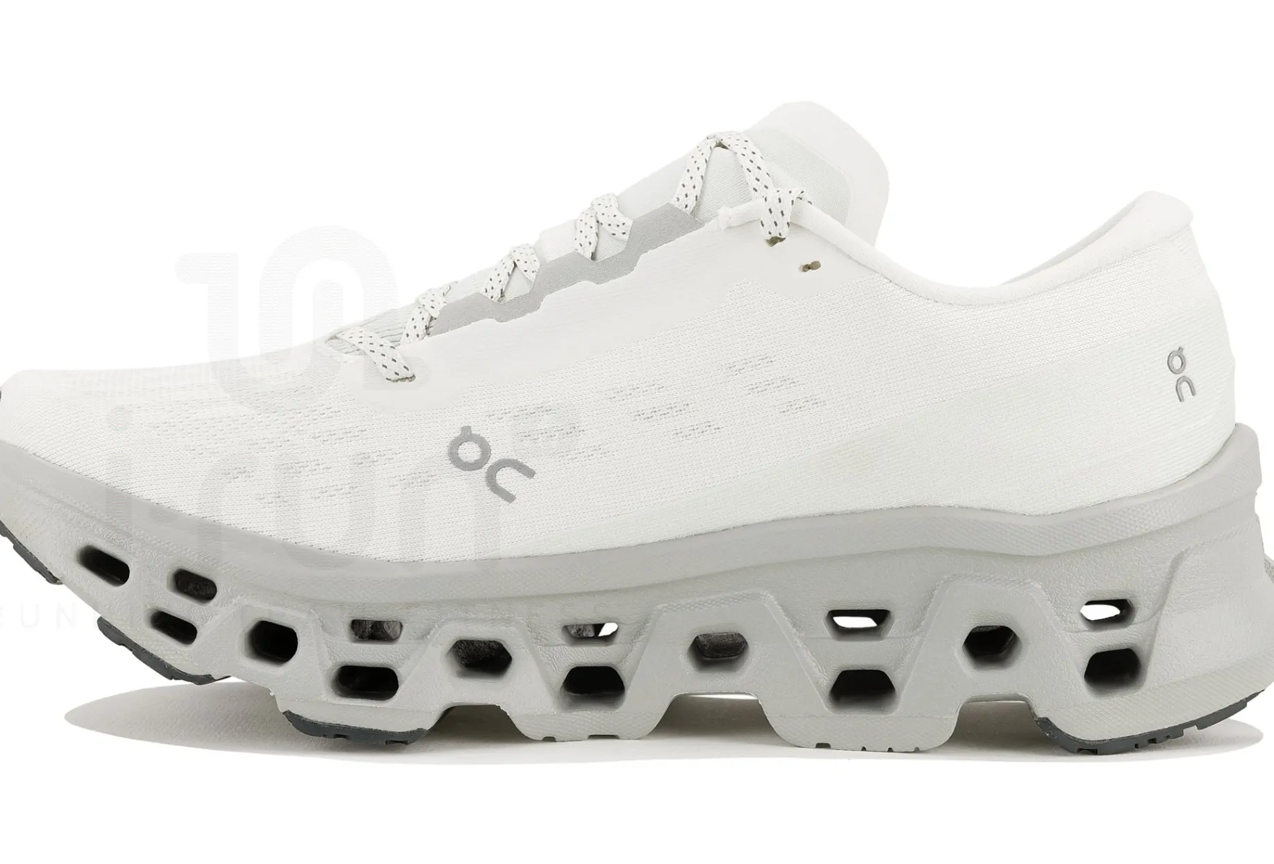 On-Running Cloudmonster 3