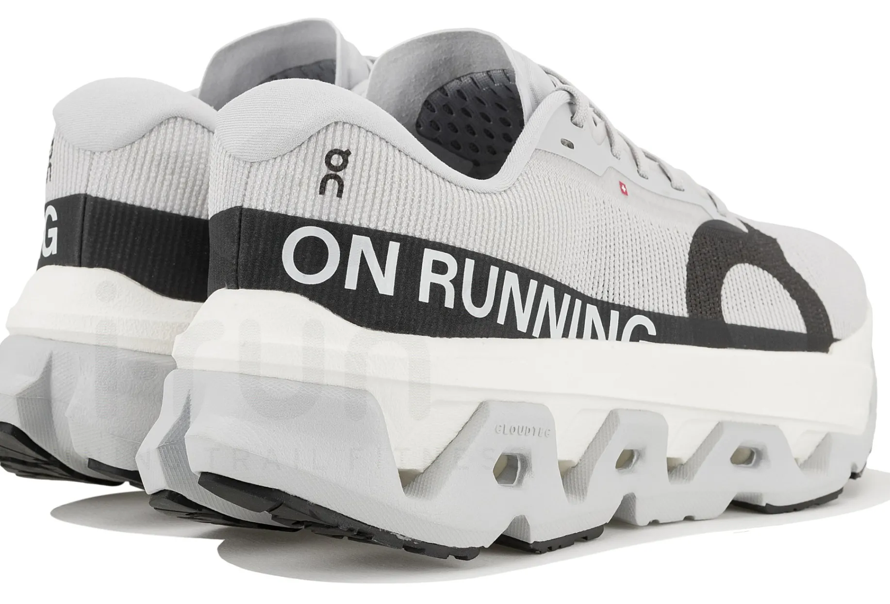 On-Running Cloudmonster 3 Hyper