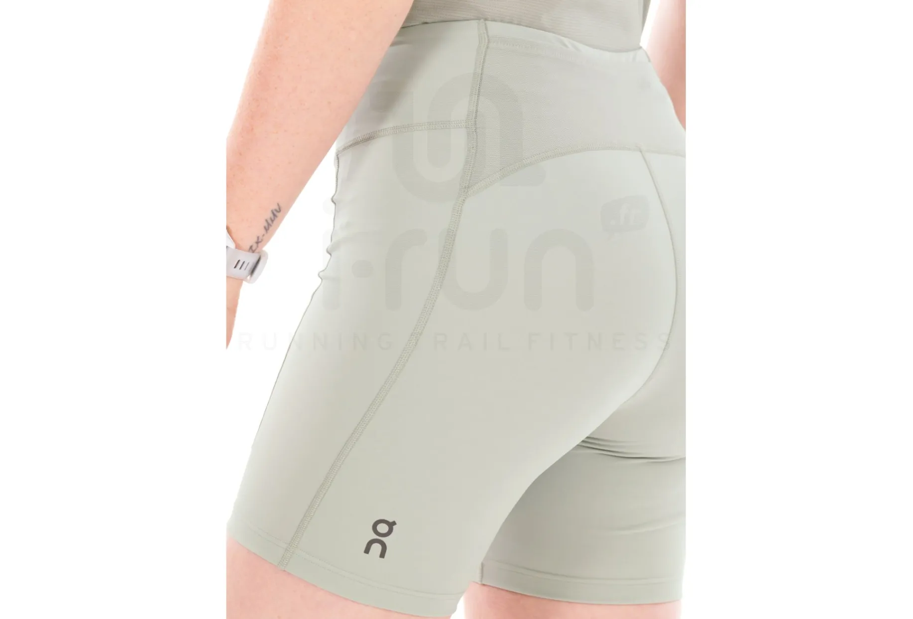 On-Running mallas cortas Performance Tights