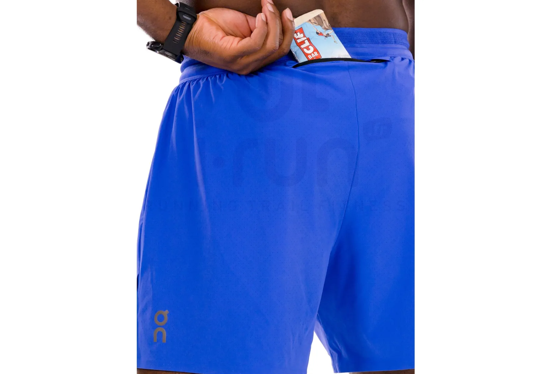 On-Running pantalón corto Performance