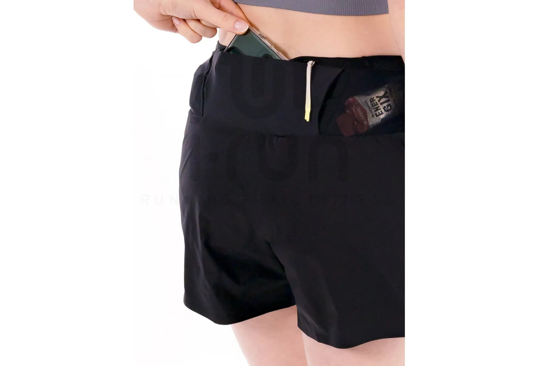 On-Running pantalón corto Ultra