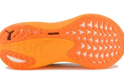 Puma MagMax Nitro