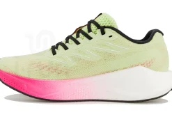 Salomon Aero Blaze 3