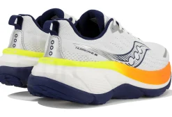 Saucony Hurricane 25