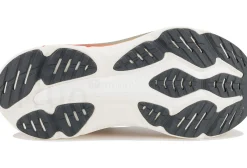 Saucony Hurricane 25