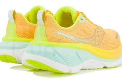 Saucony Hurricane 25