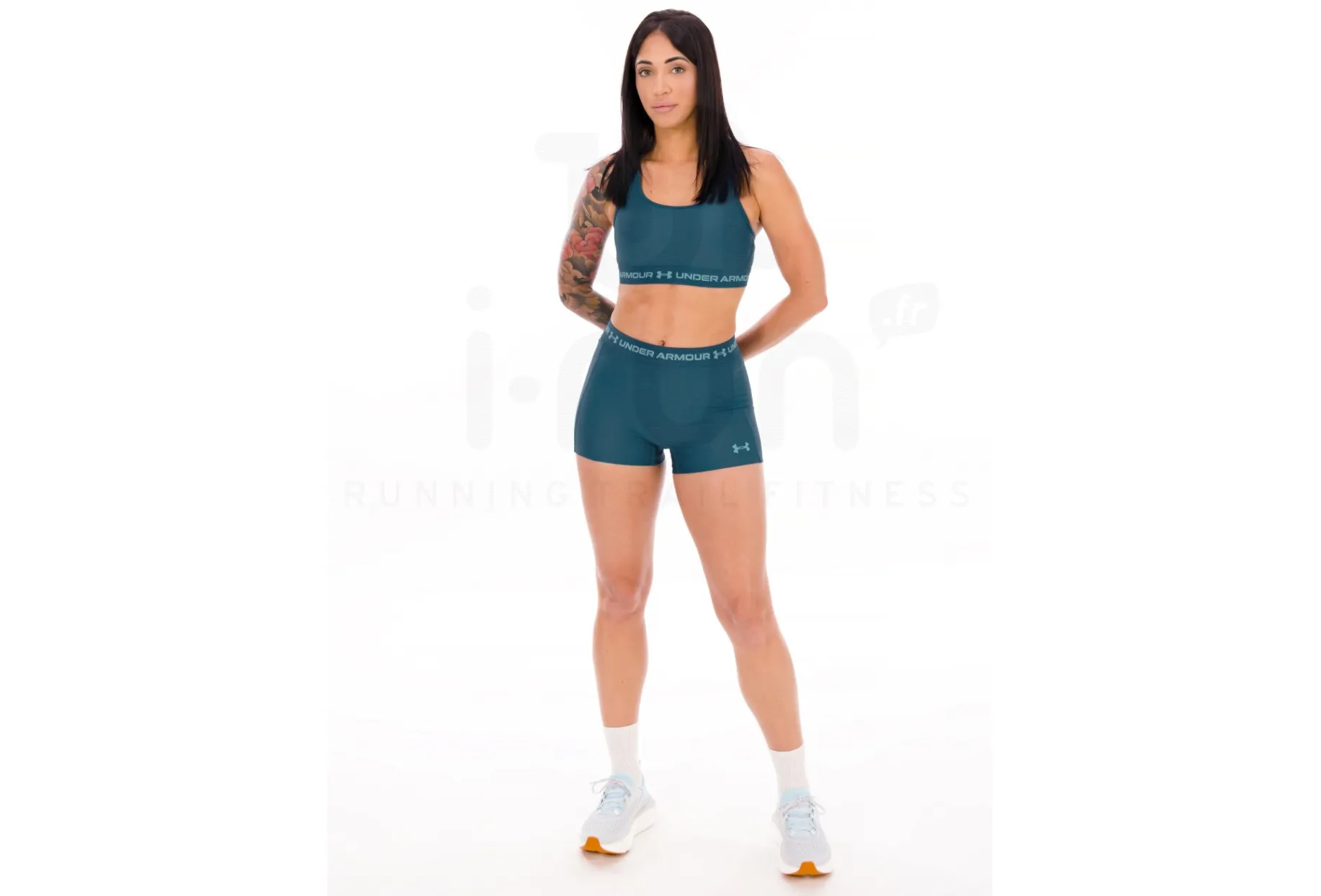 Under Armour Crossback Mid Sports