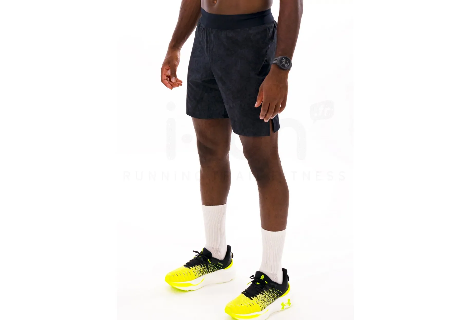 Under Armour Launch Elite