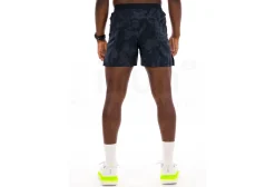 Under Armour Launch Pro