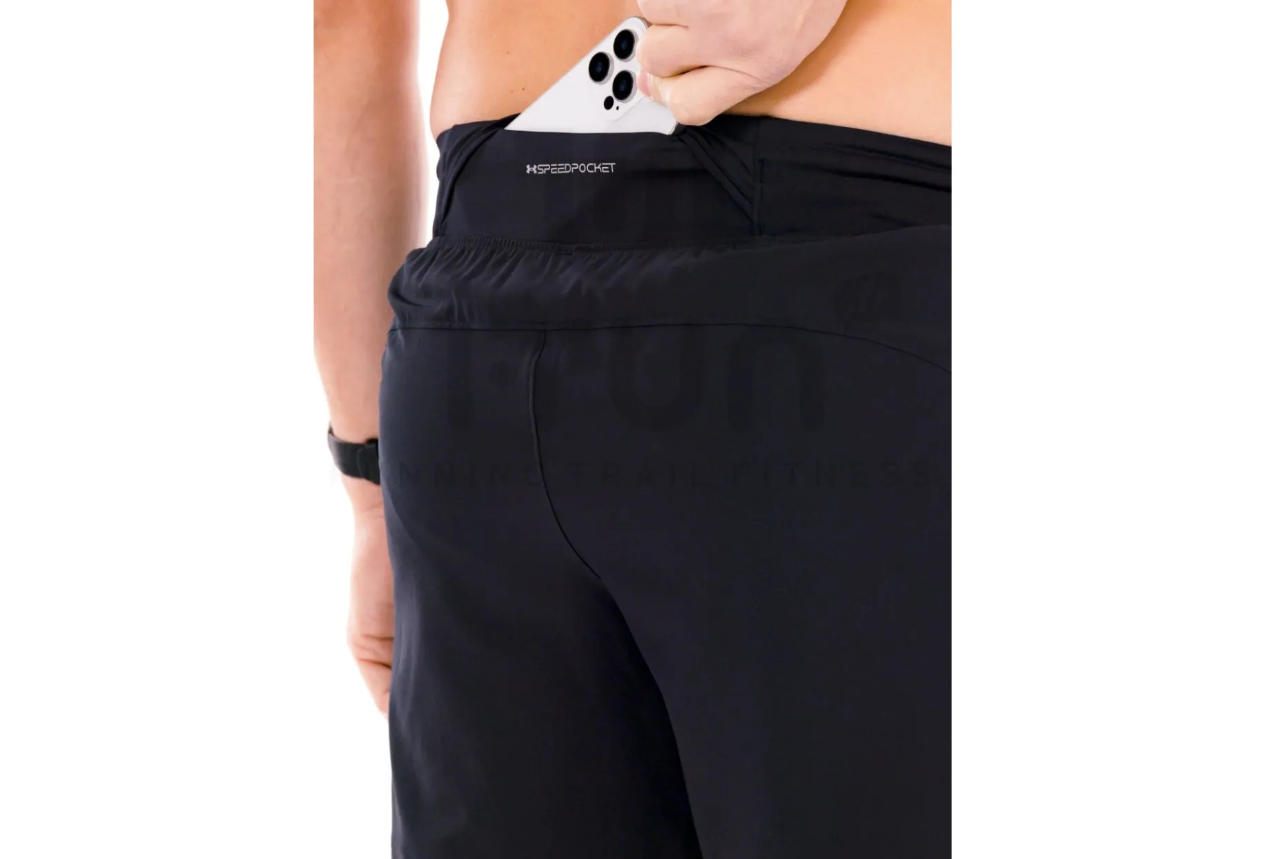 Under Armour pantalón corto Launch Elite