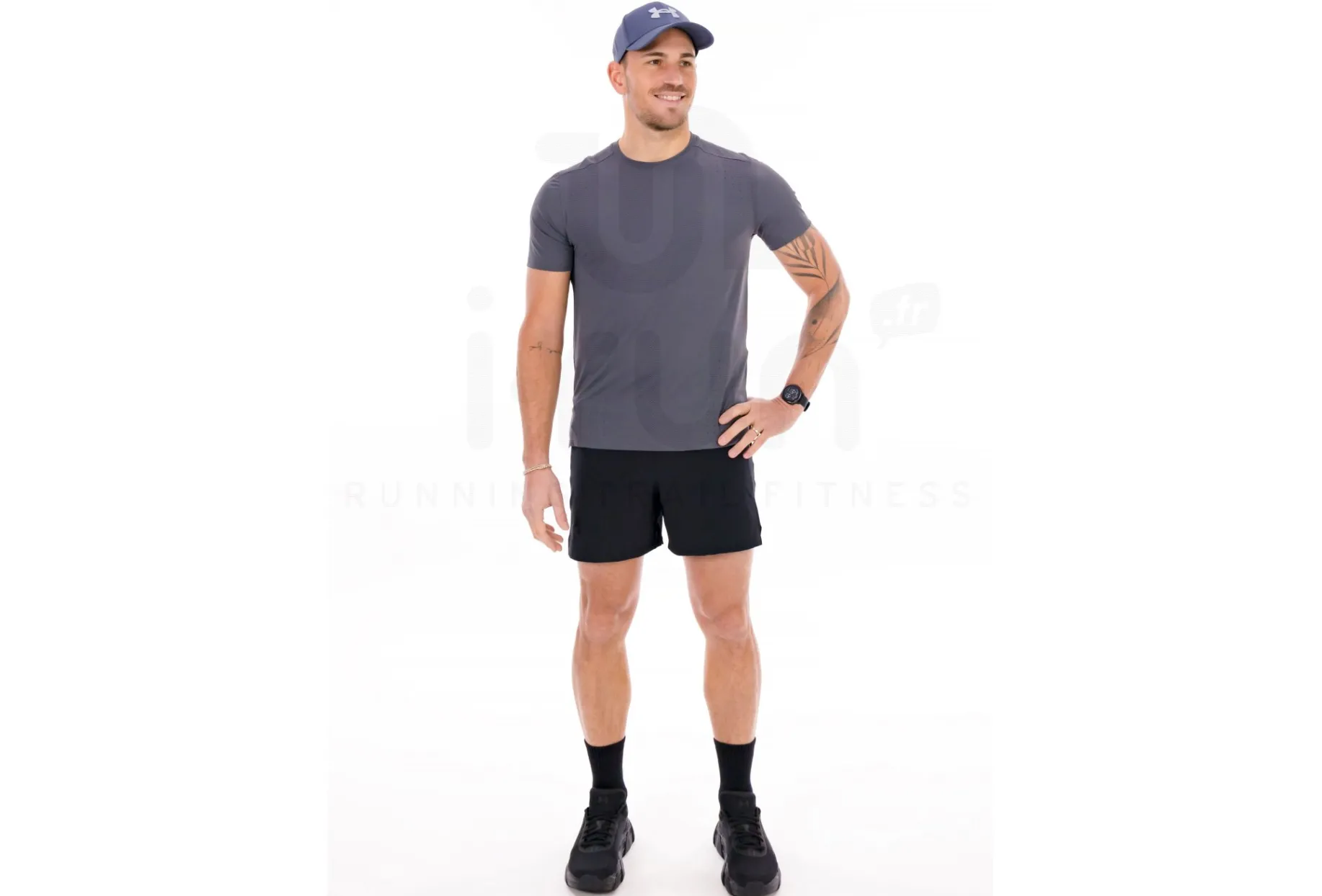 Under Armour pantalón corto Launch Elite