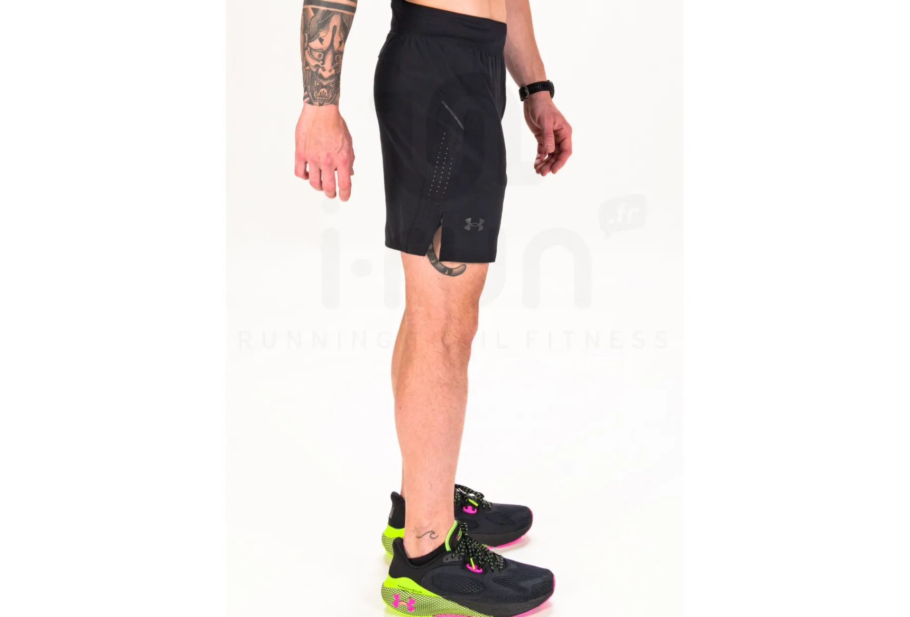 Under Armour pantalón corto Launch Elite