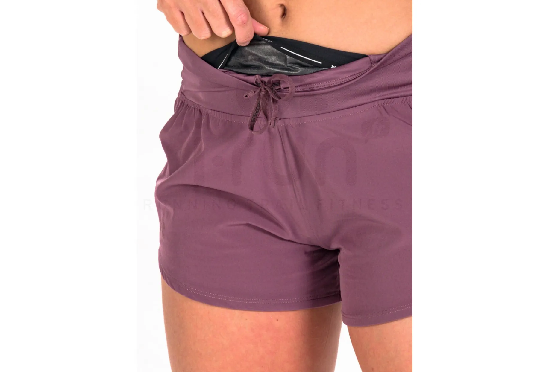 Under Armour pantalón corto SpeedPocket Perf