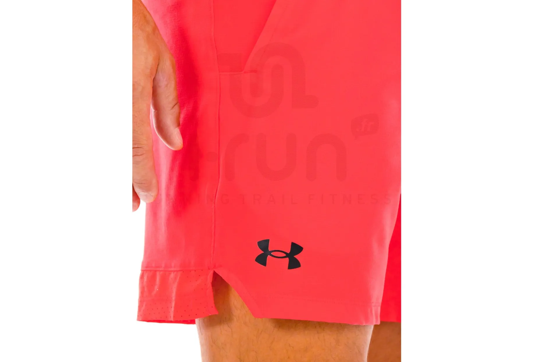 Under Armour pantalón corto Vanish Woven