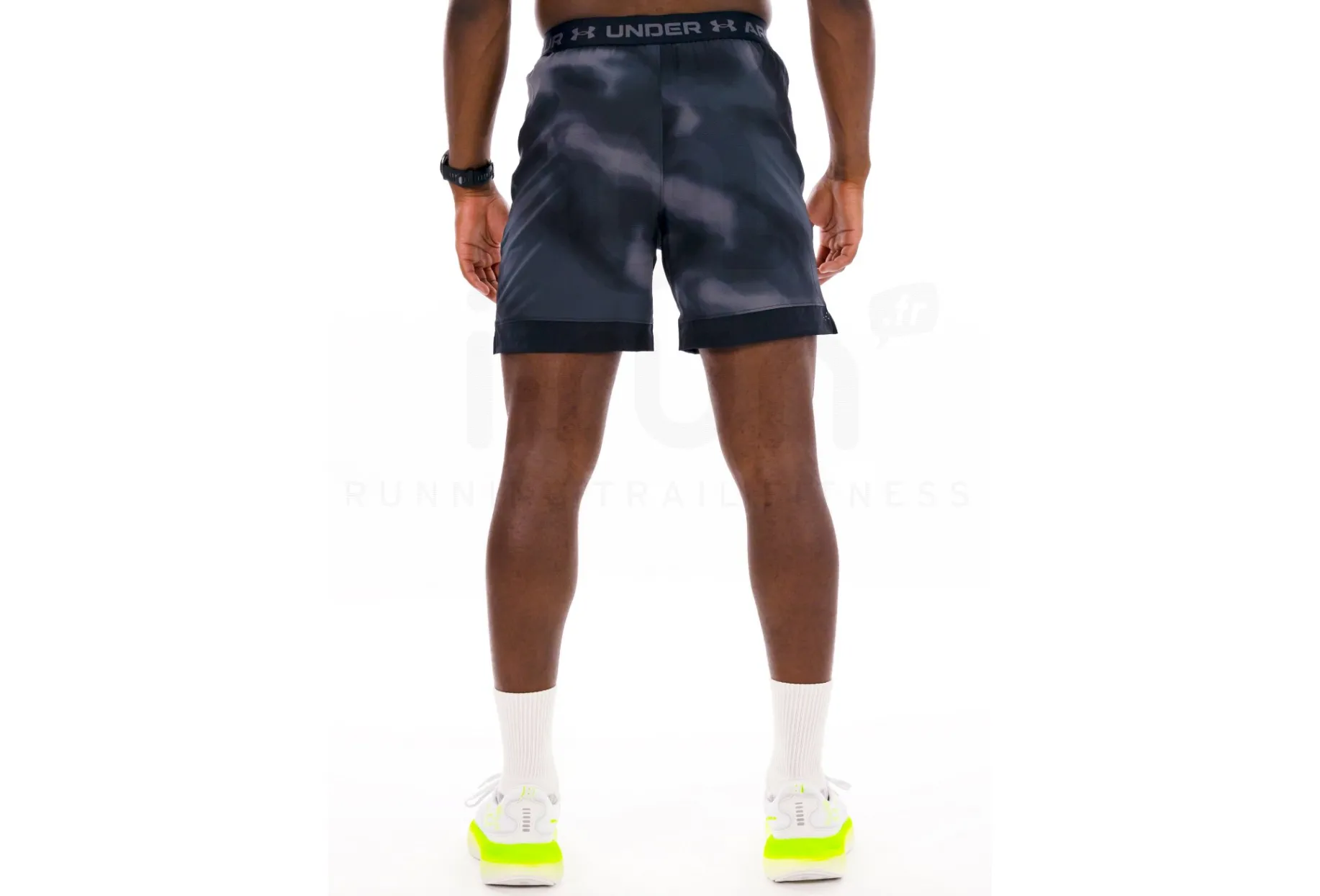Under Armour pantalón corto Vanish Woven Imprimir