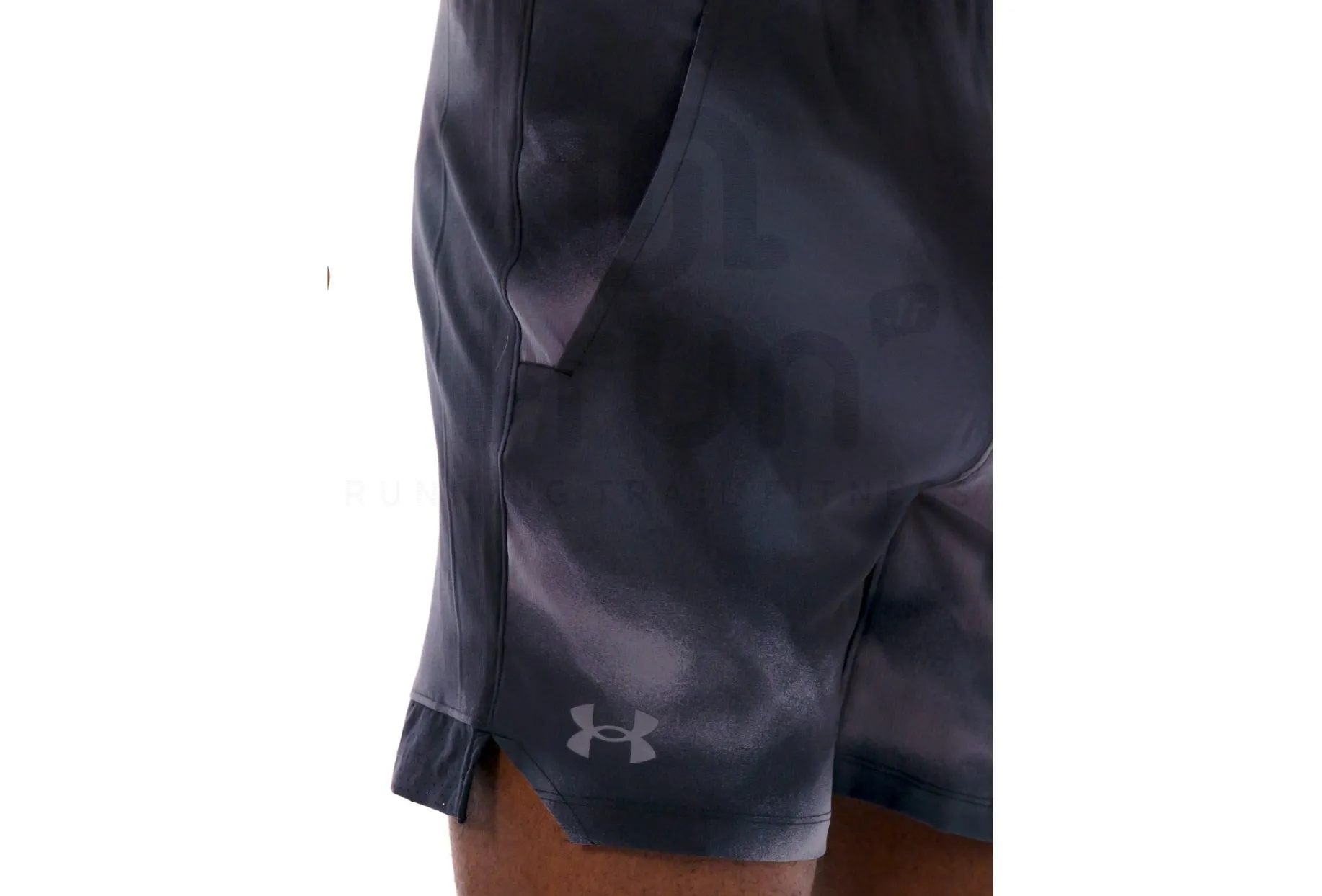 Under Armour pantalón corto Vanish Woven Imprimir