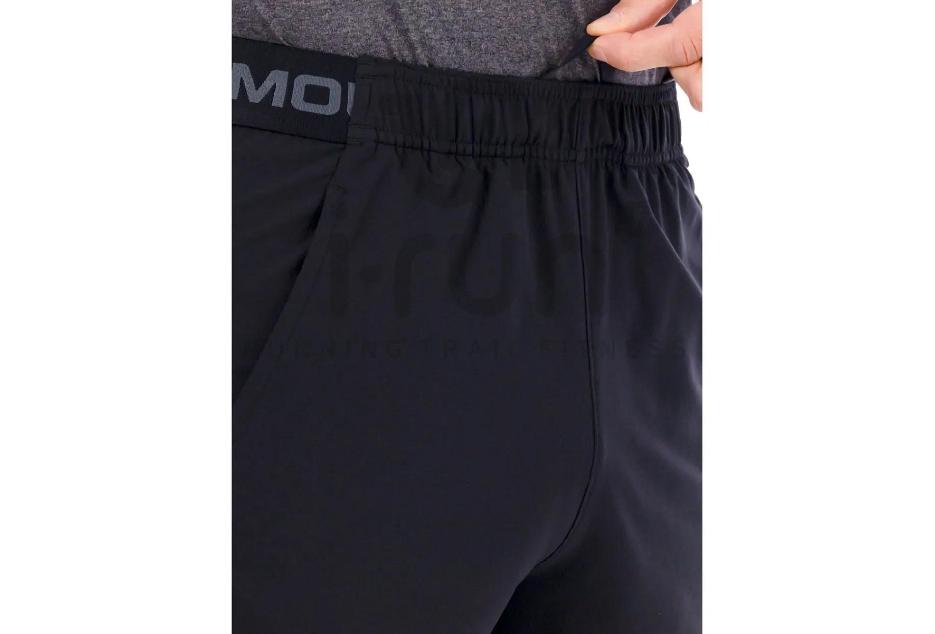 Under Armour pantalón corto Vanish Woven