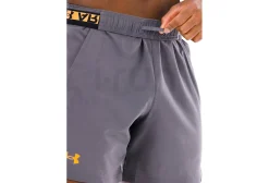 Under Armour pantalón corto Vanish Woven