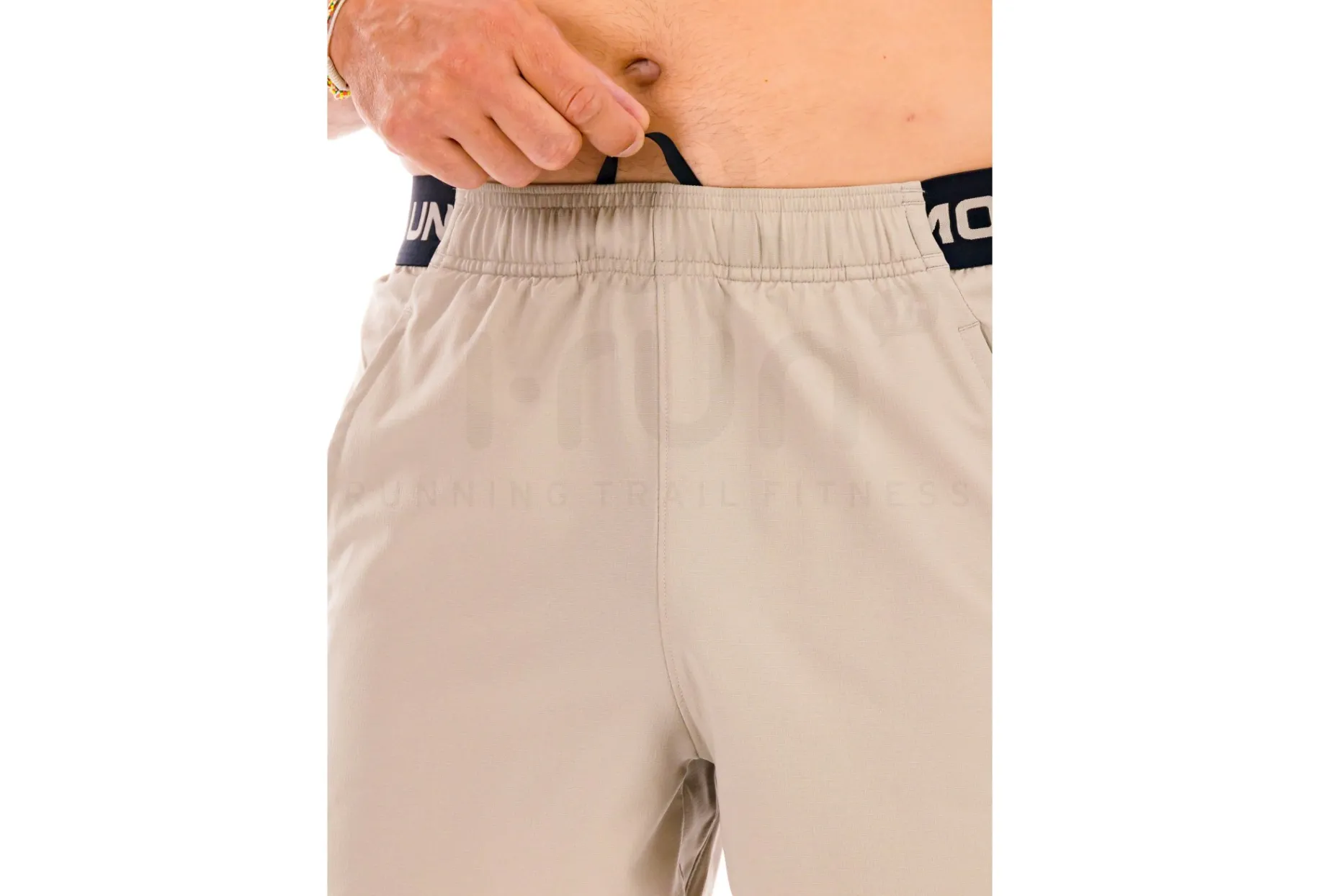 Under Armour pantalón corto Vanish Woven