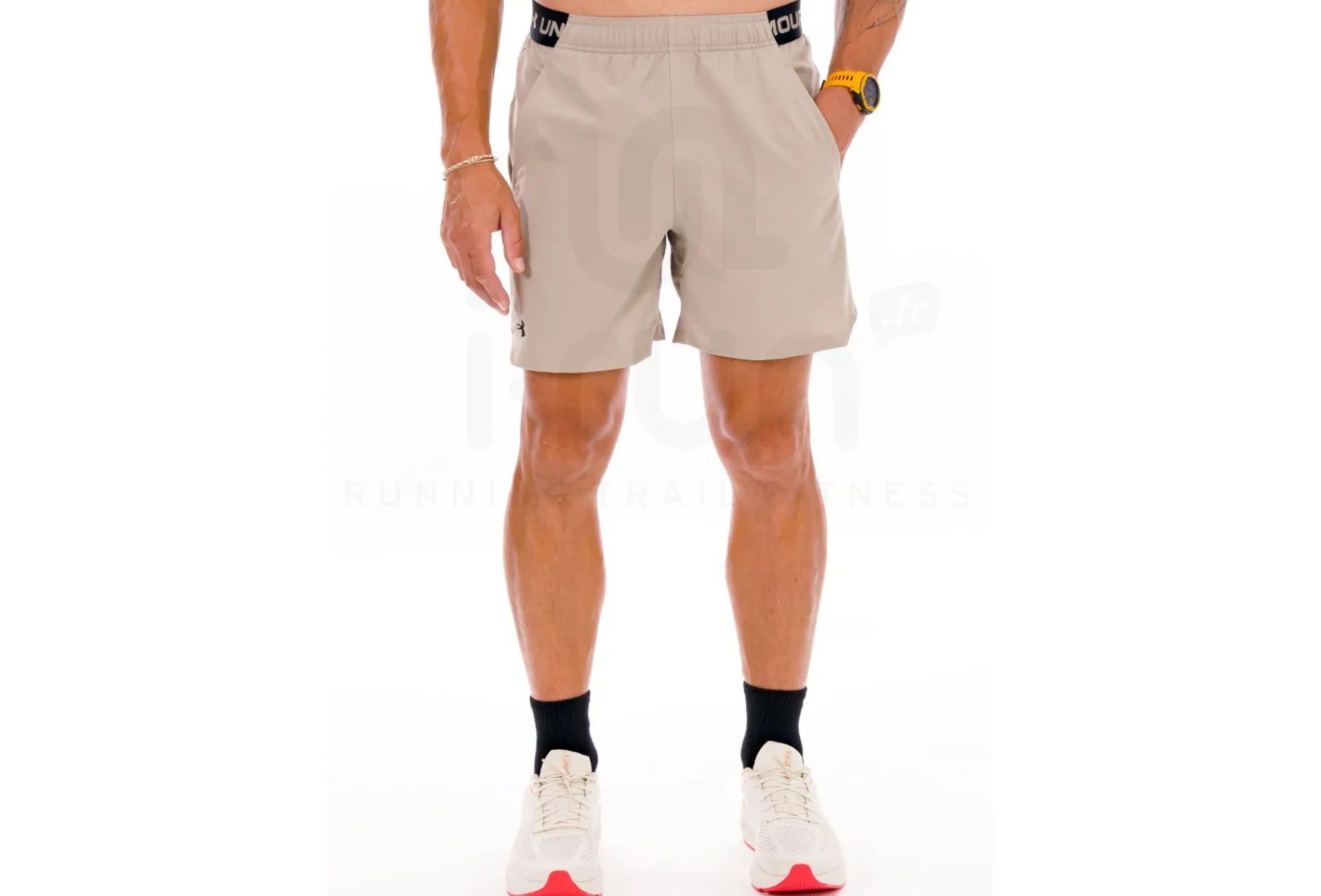 Under Armour pantalón corto Vanish Woven