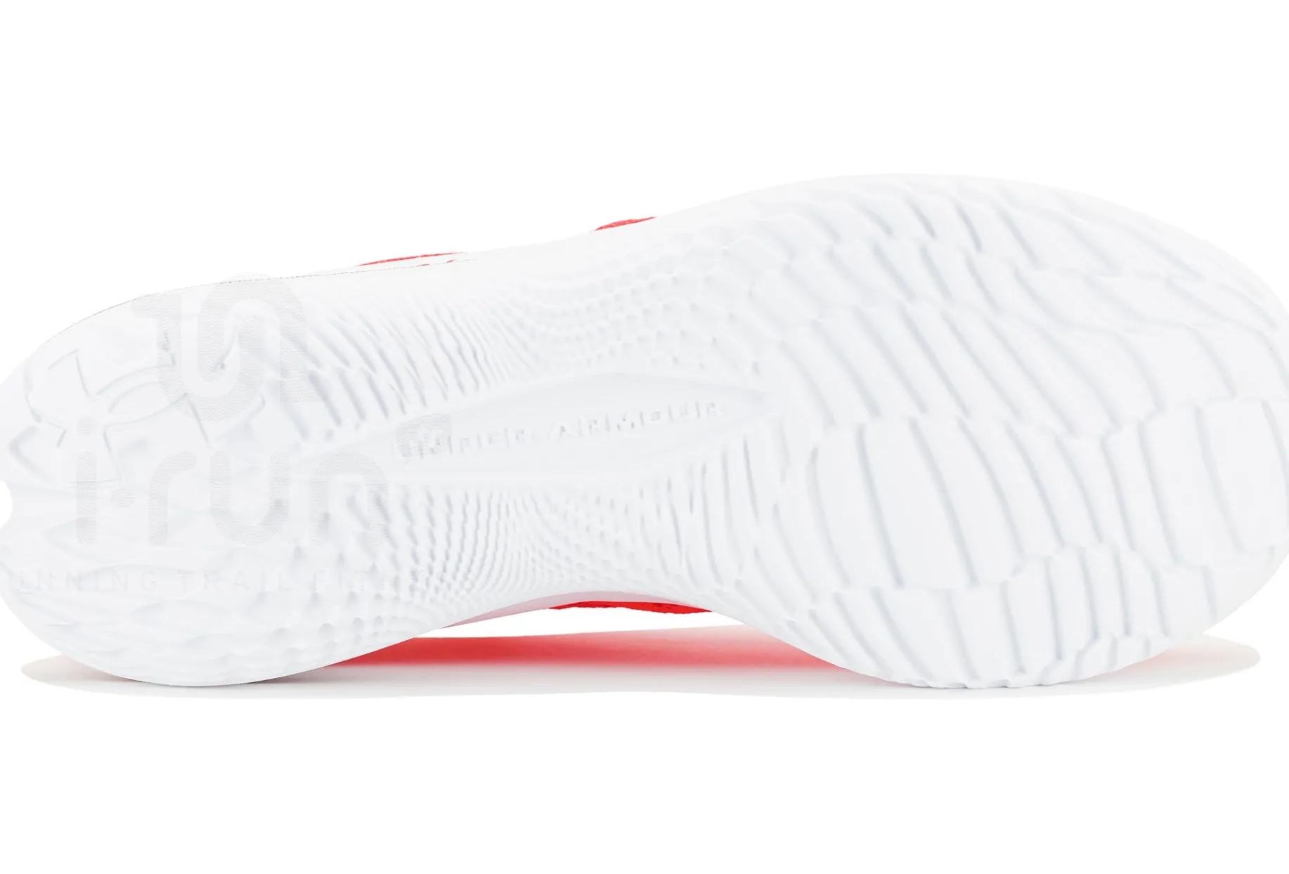 Under Armour Velociti 3